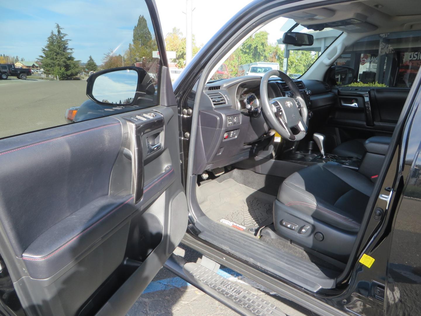 2019 Toyota 4Runner TRD Pro TRD Pro (JTEBU5JR5K5) with an V6, 4.0 Liter engine, automatic transmission, located at 2630 Grass Valley Highway, Auburn, CA, 95603, (530) 508-5100, 38.937893, -121.095482 - Clean TRd Pro 4Runner with lots of extras. Full roof rack, Body Armor front bumper, light bar, and skid plate, toy tec level kit, Method wheels, Westin running boards, Falcon tires. - Photo#19